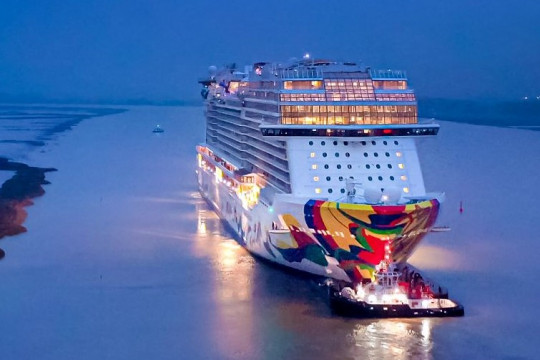 Norwegian Encore